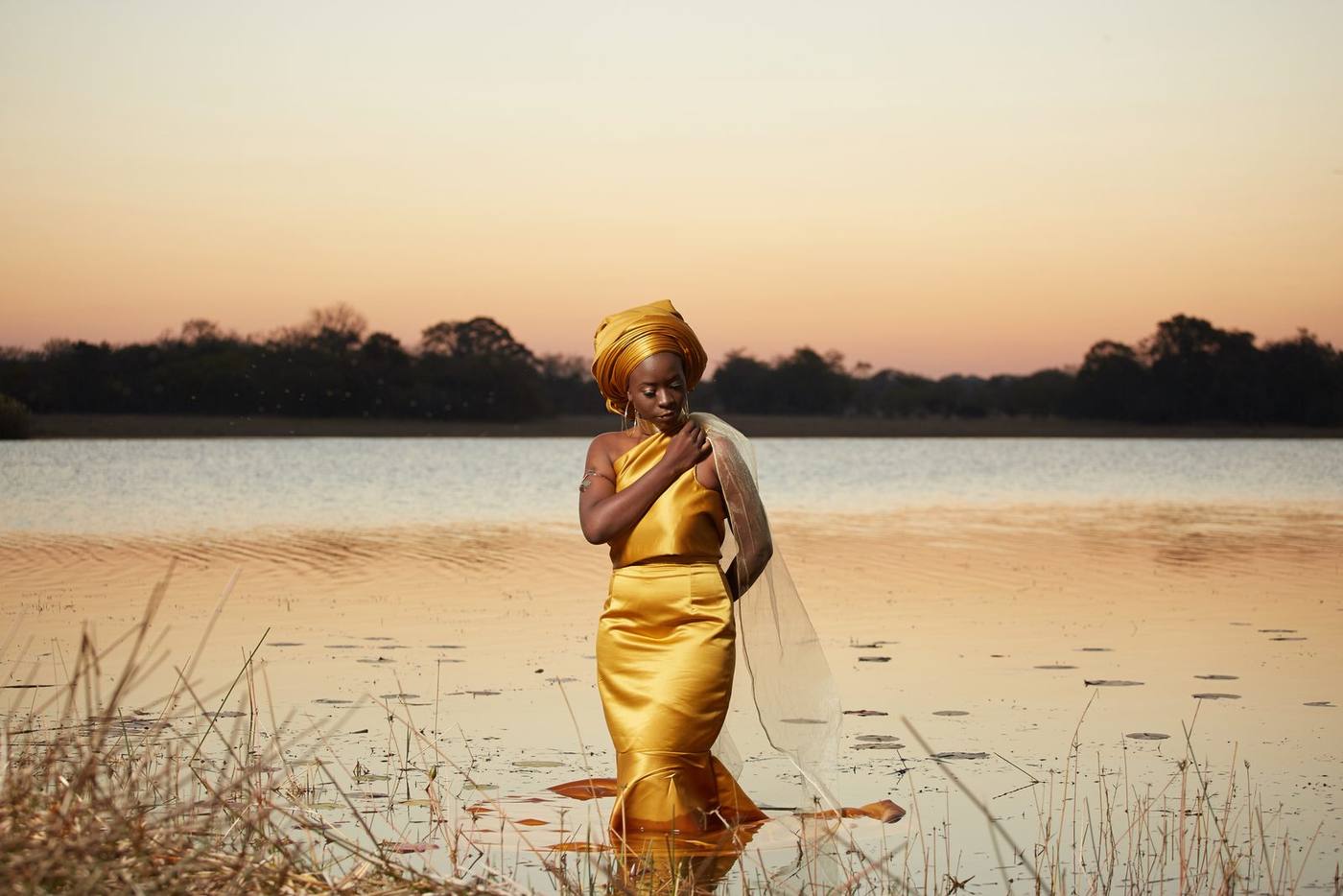 On-location photography at dusk, Wezi album shoot